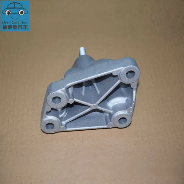 Left suspension bracket